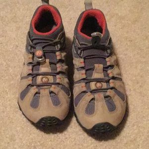 Merrill Continuum Chameleon II